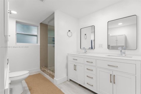 Снять в аренду виллу или дом в Майами-Бич, Флорида 3 спальни, 267м2, № 1948894 - фото 26