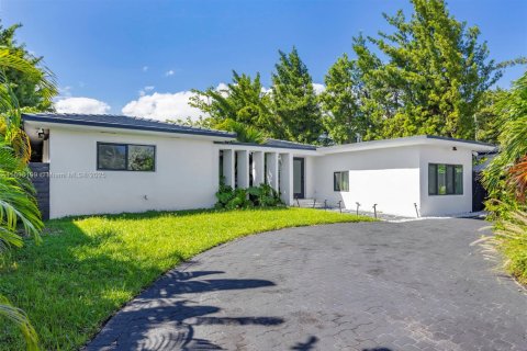 Снять в аренду виллу или дом в Майами-Бич, Флорида 3 спальни, 267м2, № 1948894 - фото 6