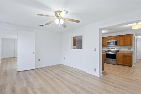 Casa en alquiler en Venice, Florida, 3 dormitorios, 168.43 m2 № 2267294 - foto 11
