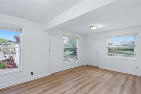 Casa en alquiler en Venice, Florida, 3 dormitorios, 168.43 m2 № 2267294 - foto 26