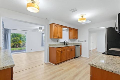 Casa en alquiler en Venice, Florida, 3 dormitorios, 168.43 m2 № 2267294 - foto 12