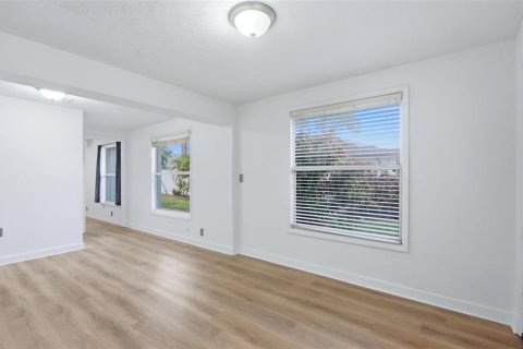 Casa en alquiler en Venice, Florida, 3 dormitorios, 168.43 m2 № 2267294 - foto 25