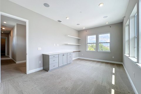 Villa ou maison à louer à Orlando, Floride: 4 chambres, 315.87 m2 № 2385923 - photo 16