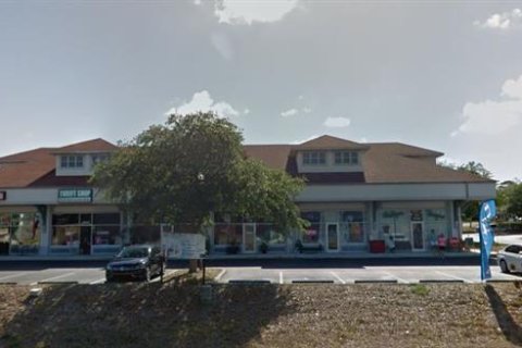 Commercial property in Palm Harbor, Florida 85.93 sq.m. № 1540498 - photo 20