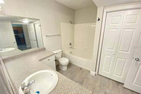 Condominio en alquiler en Orlando, Florida, 1 dormitorio, 69.12 m2 № 1869812 - foto 6