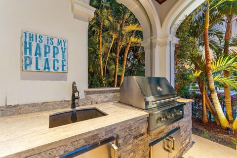 House in Jupiter, Florida 9 bedrooms, 822.84 sq.m. № 2175552 - photo 28