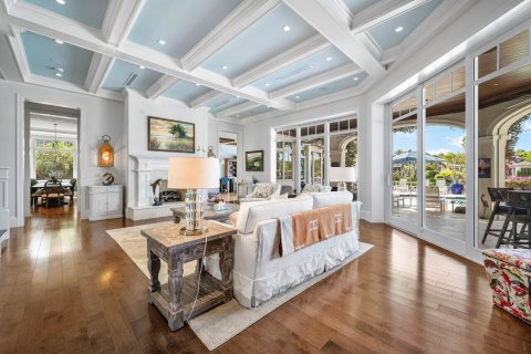 House in Jupiter, Florida 9 bedrooms, 822.84 sq.m. № 2175552 - photo 8
