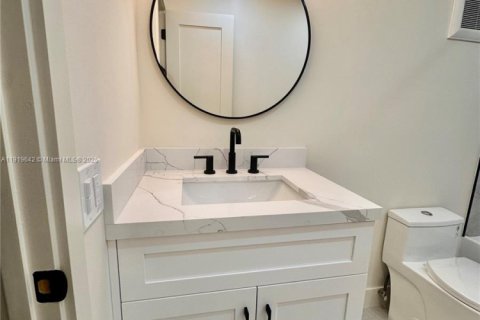 Touwnhouse à louer à Pembroke Pines, Floride: 3 chambres, 122.91 m2 № 1975170 - photo 14