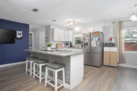 House in DeLand, Florida 3 bedrooms, 95.41 sq.m. № 1810925 - photo 5
