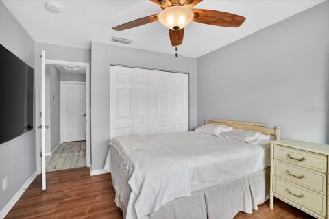 Villa ou maison à vendre à Sarasota, Floride: 3 chambres, 141.58 m2 № 2420330 - photo 20