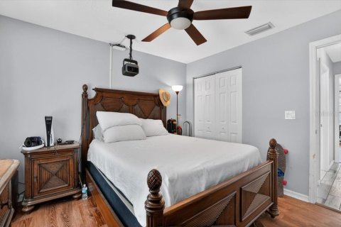 Villa ou maison à vendre à Sarasota, Floride: 3 chambres, 141.58 m2 № 2420330 - photo 23