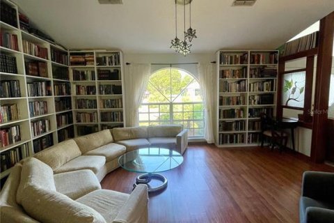 Casa en venta en Spring Hill, Florida, 3 dormitorios, 201.51 m2 № 2219653 - foto 25