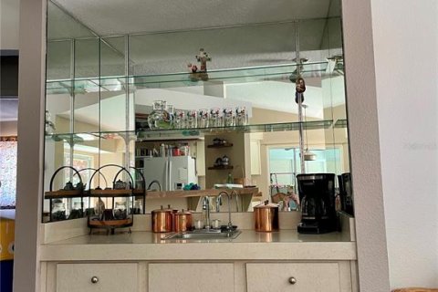 Casa en venta en Spring Hill, Florida, 3 dormitorios, 201.51 m2 № 2219653 - foto 30