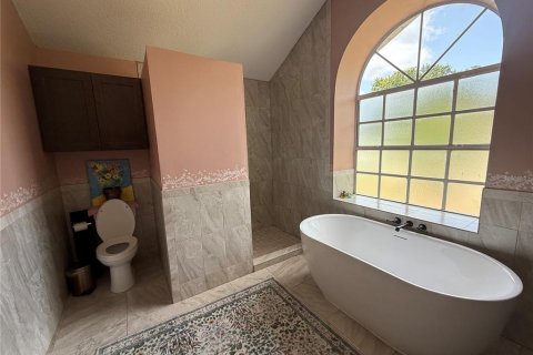 Casa en venta en Spring Hill, Florida, 3 dormitorios, 201.51 m2 № 2219653 - foto 11