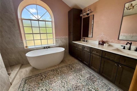 Casa en venta en Spring Hill, Florida, 3 dormitorios, 201.51 m2 № 2219653 - foto 10