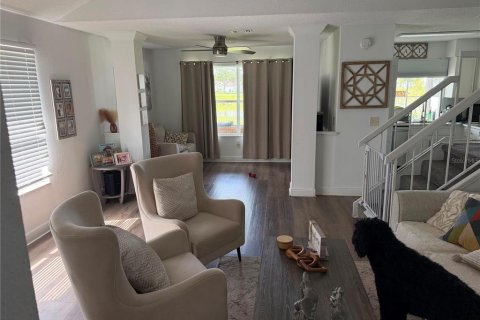 House in Orlando, Florida 3 bedrooms, 112.23 sq.m. № 2221536 - photo 20