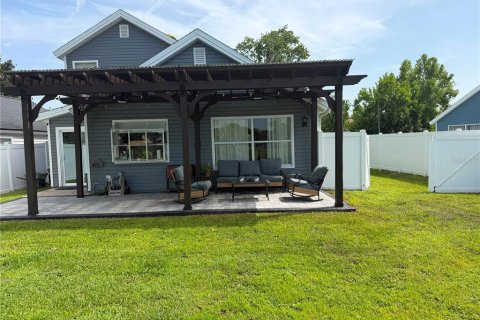 House in Orlando, Florida 3 bedrooms, 112.23 sq.m. № 2221536 - photo 17