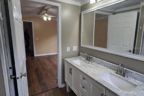 Immobilier commercial à vendre à Lecanto, Floride: 360.46 m2 № 2306843 - photo 9