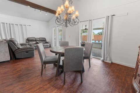 Casa en venta en Okeechobee, Florida, 3 dormitorios, 204.48 m2 № 2248522 - foto 6