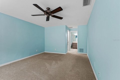 Casa en venta en Clearwater, Florida, 4 dormitorios, 223.15 m2 № 1898721 - foto 18