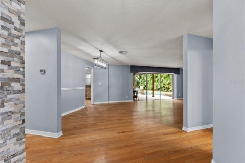 Casa en venta en Clearwater, Florida, 4 dormitorios, 223.15 m2 № 1898721 - foto 7