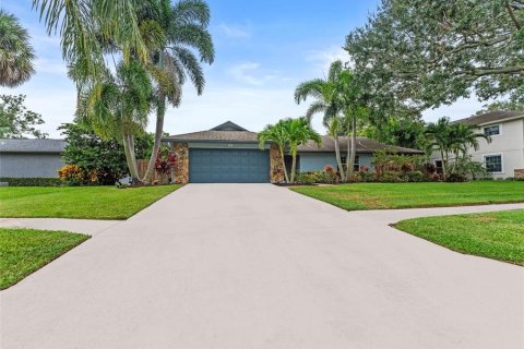 Casa en venta en Clearwater, Florida, 4 dormitorios, 223.15 m2 № 1898721 - foto 3