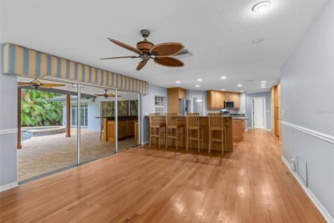 Casa en venta en Clearwater, Florida, 4 dormitorios, 223.15 m2 № 1898721 - foto 15