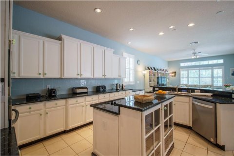 Casa en venta en Winter Garden, Florida, 4 dormitorios, 351.08 m2 № 1900905 - foto 13