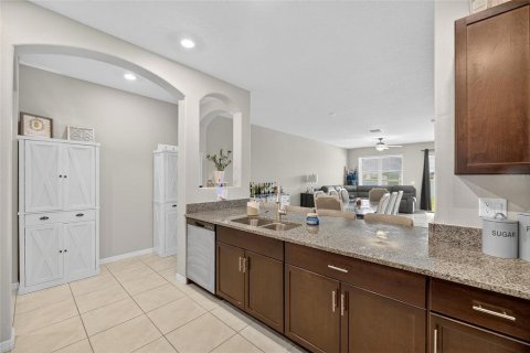 Adosado en venta en Ruskin, Florida, 3 dormitorios, 166.85 m2 № 1847106 - foto 9