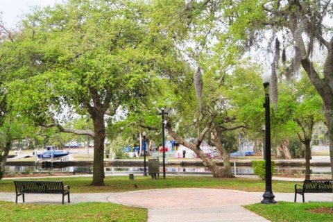 Apartamento en alquiler en New Port Richey, Florida, 2 dormitorios, 73.67 m2 № 1900886 - foto 20