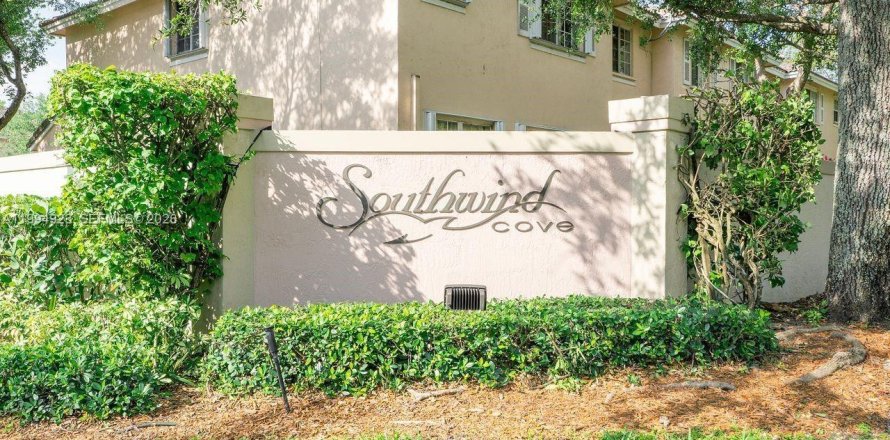 Таунхаус в Санрайз, Флорида 3 спальни, 134.15м2 № 2062715