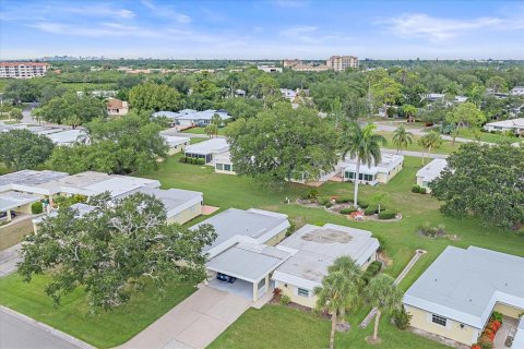 House in Sarasota, Florida 2 bedrooms, 107.3 sq.m. № 2200194 - photo 29