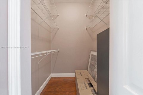 Casa en venta en Lehigh Acres, Florida, 3 dormitorios, 195.56 m2 № 1962325 - foto 25