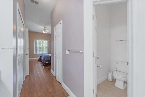 Casa en venta en Lehigh Acres, Florida, 3 dormitorios, 195.56 m2 № 1962325 - foto 24