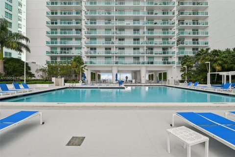 Снять в аренду кондоминиум в Майами, Флорида 1 спальня, 101.73м2, № 2058769 - фото 25
