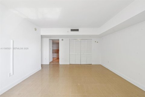 Снять в аренду кондоминиум в Майами, Флорида 1 спальня, 101.73м2, № 2058769 - фото 14