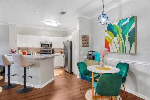 Condo in Orlando, Florida, 1 bedroom № 2231294 - photo 20