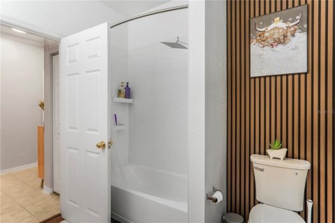 Condo in Orlando, Florida, 1 bedroom № 2231294 - photo 26