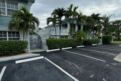 Appartement à louer à Wilton Manors, Floride: 2 chambres, 82.68 m2 № 1227359 - photo 18