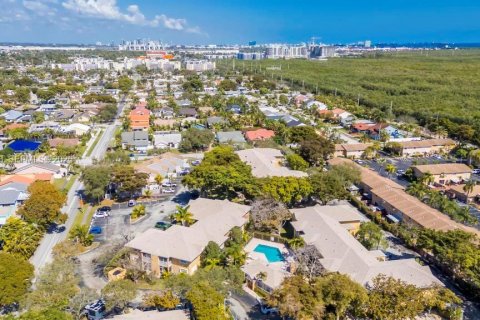 Copropriété à vendre à Dania Beach, Floride: 2 chambres, 86.86 m2 № 2090051 - photo 22