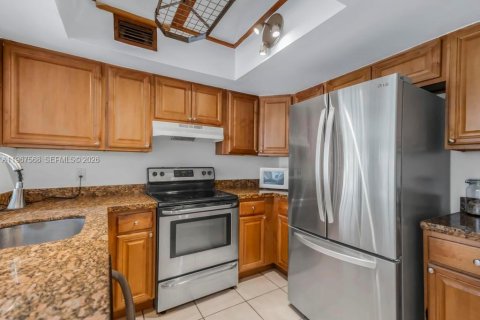 Copropriété à vendre à Dania Beach, Floride: 2 chambres, 86.86 m2 № 2090051 - photo 5
