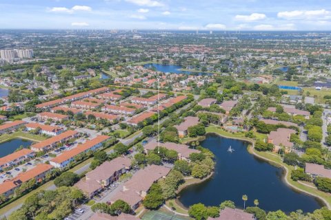 Condo in West Palm Beach, Florida, 2 bedrooms  № 1881778 - photo 30