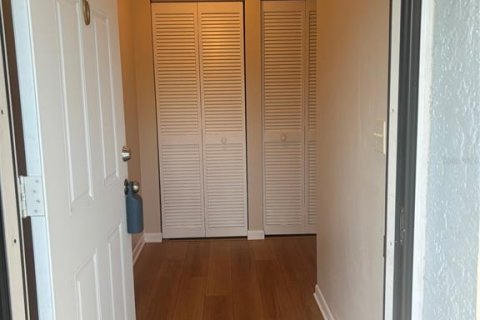 House in Clearwater, Florida 2 bedrooms, 105.44 sq.m. № 1522527 - photo 24