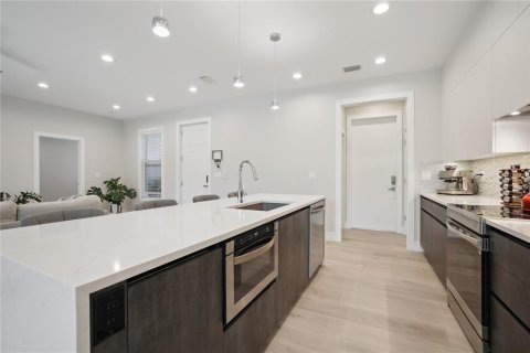 House in North Port, Florida 3 bedrooms, 158.31 sq.m. № 2225480 - photo 9