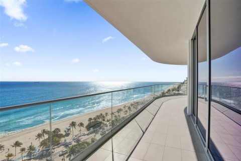 Condominio en venta en Fort Lauderdale, Florida, 3 dormitorios, 290.04 m2 № 2241934 - foto 6