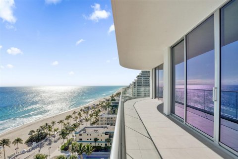 Condominio en venta en Fort Lauderdale, Florida, 3 dormitorios, 290.04 m2 № 2241934 - foto 7