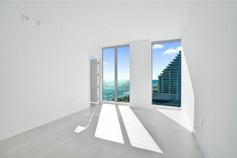 Condominio en venta en Fort Lauderdale, Florida, 3 dormitorios, 290.04 m2 № 2241934 - foto 21