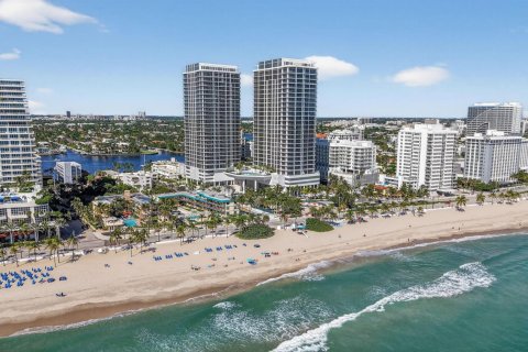 Condominio en venta en Fort Lauderdale, Florida, 3 dormitorios, 290.04 m2 № 2241934 - foto 28