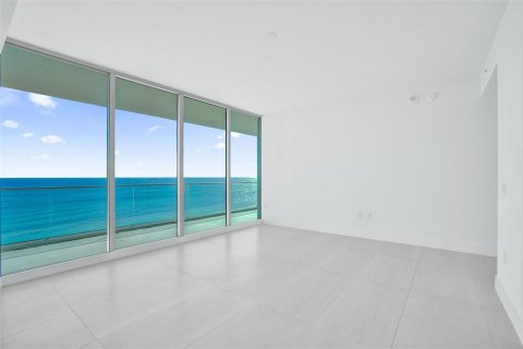 Condominio en venta en Fort Lauderdale, Florida, 3 dormitorios, 290.04 m2 № 2241934 - foto 17