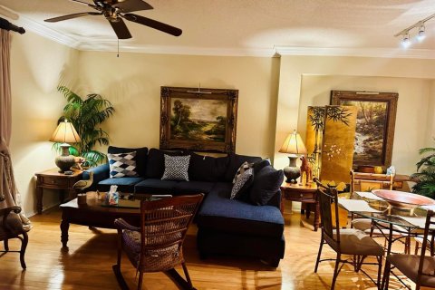 Condo in West Palm Beach, Florida, 2 bedrooms  № 2083480 - photo 7